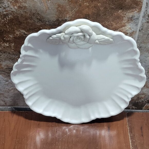 Vintage World Bazaars 3D Rose Decorative Scalloped Serving Dish Bowl - Picture 4 of 11